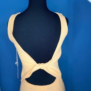 Backless Twist Knit Dress in Pale Peach